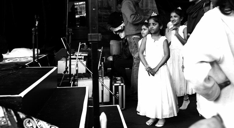 William Liang; Last Minute Before Stage; Diwali Auckland 2012